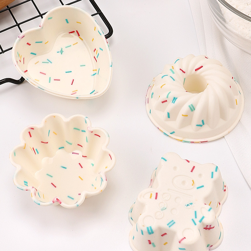 Kitchen Baking Utensils - Moule à muffins en silicone coloré,